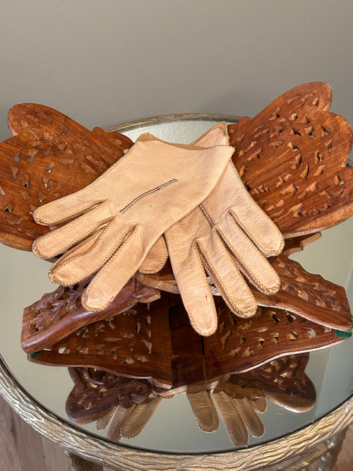 Buttercream Pebbled Leather Gloves