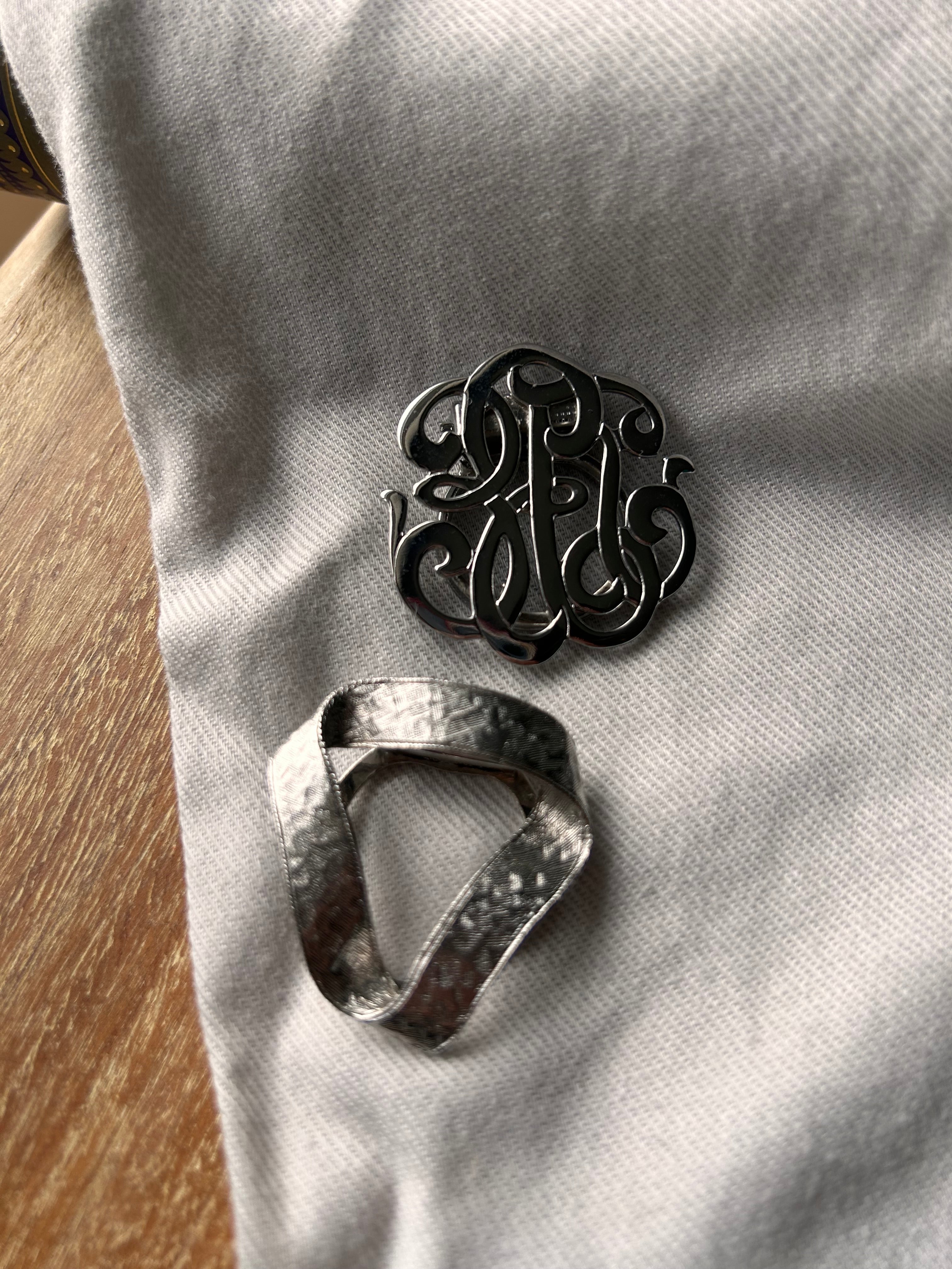 The Atelier Contrast Set